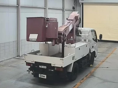 Toyota DYNA  с аукциона в Японии