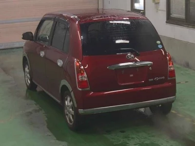 Daihatsu MIRA