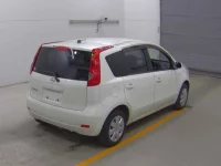 Nissan NOTE лот № 13 оценка 4  с аукциона в Японии 3