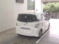 Honda FREED лот № 172 оценка 3  с аукциона в Японии 4