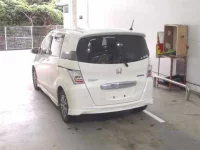Honda FREED лот № 172 оценка 3  с аукциона в Японии 1