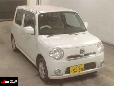 Daihatsu MIRA  с аукциона в Японии