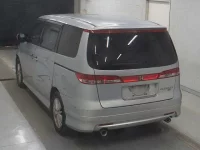 Honda ELYSION лот № 5163 оценка R  с аукциона в Японии 1