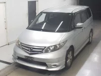 Honda ELYSION лот № 5163 оценка R  с аукциона в Японии 3