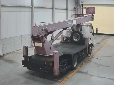 Isuzu ELF  с аукциона в Японии