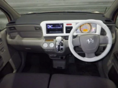 Honda LIFE  с аукциона в Японии