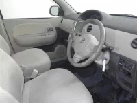 Toyota SIENTA лот № 175 оценка 3  с аукциона в Японии 2