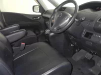 Nissan SERENA лот № 176 оценка 3.5  с аукциона в Японии 2