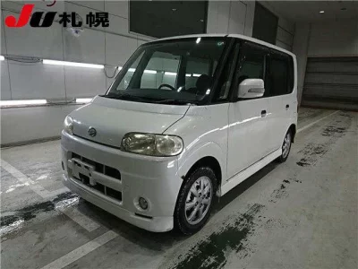 Daihatsu TANTO  с аукциона в Японии