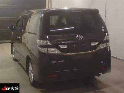 Toyota VELLFIRE  с аукциона в Японии