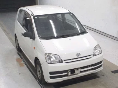 Daihatsu MIRA  с аукциона в Японии