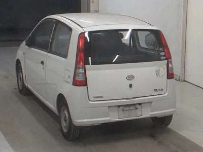 Daihatsu MIRA  с аукциона в Японии
