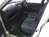 Toyota PROBOX лот № 4129 оценка 3  с аукциона в Японии 2