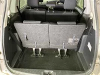 Toyota ISIS лот № 25212 оценка 3.5  с аукциона в Японии 9