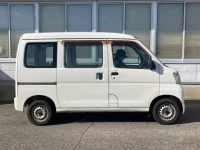 Daihatsu HIJET VAN лот № 2002 оценка 3.5  с аукциона в Японии 2