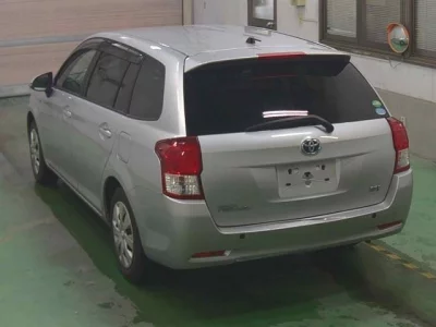 Toyota COROLLA FIELDER  с аукциона в Японии