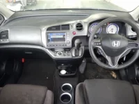 Honda STREAM лот № 6221 оценка 3  с аукциона в Японии 3