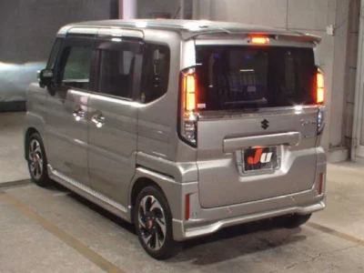 Suzuki SPACIA  с аукциона в Японии