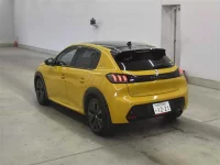 Peugeot 208 лот № 25222 оценка R  с аукциона в Японии 1