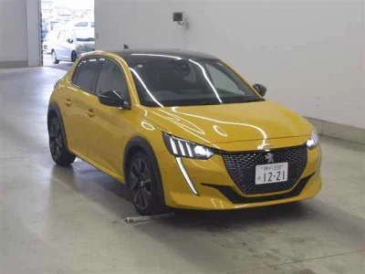 Peugeot 208  с аукциона в Японии