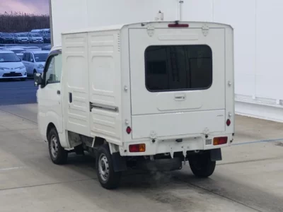 Subaru SAMBAR  с аукциона в Японии