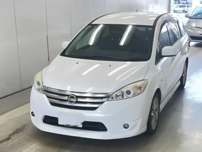 Nissan LAFESTA  с аукциона в Японии