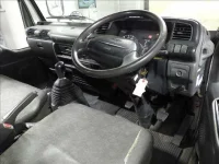 Isuzu ELF лот № 4709 оценка 3.5  с аукциона в Японии 2