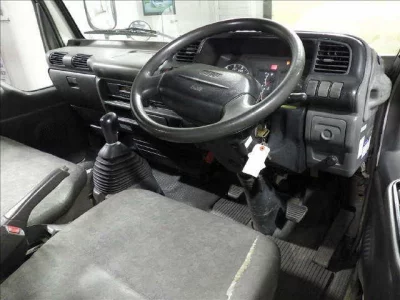 Isuzu ELF  с аукциона в Японии
