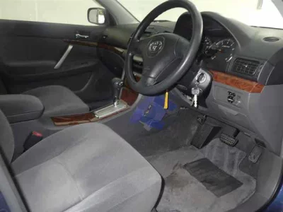 Toyota PREMIO  с аукциона в Японии