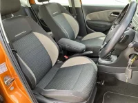 Volkswagen CROSS POLO лот № 25227 оценка R  с аукциона в Японии 6