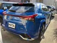 Lexus UX лот № 2015 оценка 4  с аукциона в Японии 1