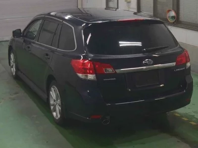 Subaru LEGACY  с аукциона в Японии