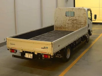 Isuzu ELF  с аукциона в Японии