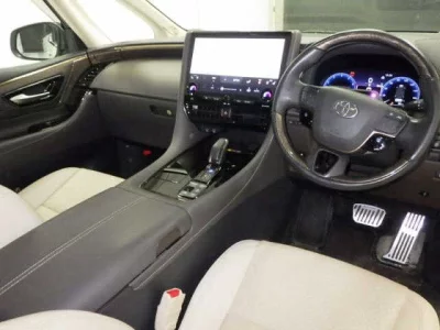 Toyota ALPHARD  с аукциона в Японии