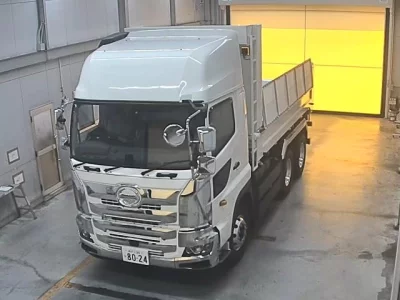 Hino TRUCK