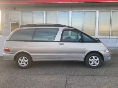 Toyota ESTIMA  с аукциона в Японии