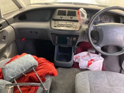 Toyota ESTIMA  с аукциона в Японии