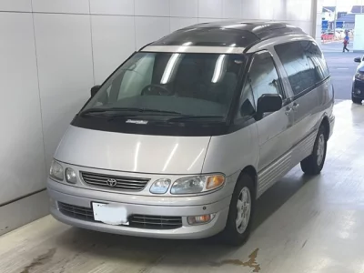 Toyota ESTIMA  с аукциона в Японии