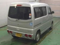 Mitsubishi TOWNBOX лот № 253 оценка 3  с аукциона в Японии 6