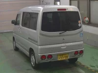 Mitsubishi TOWNBOX лот № 253 оценка 3  с аукциона в Японии 1