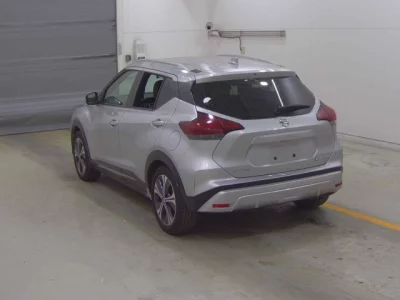 Nissan KICKS  с аукциона в Японии