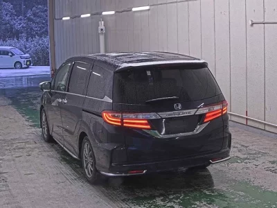 Honda ODYSSEY  с аукциона в Японии