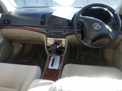 Toyota PREMIO  с аукциона в Японии