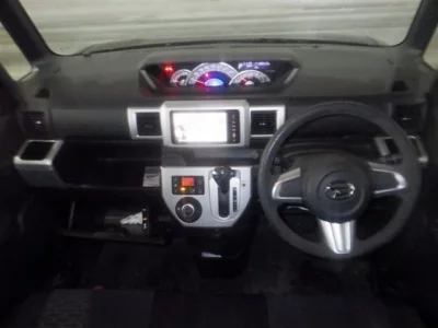 Daihatsu WAKE  с аукциона в Японии