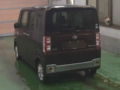 Daihatsu WAKE  с аукциона в Японии