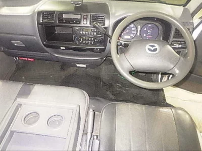 Mazda BONGO VAN  с аукциона в Японии