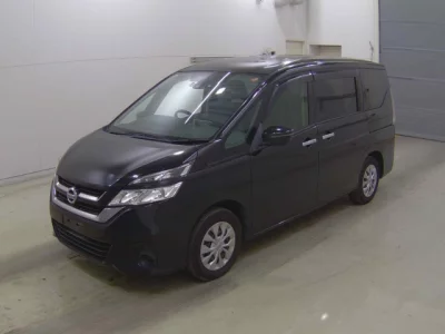 Nissan SERENA  с аукциона в Японии