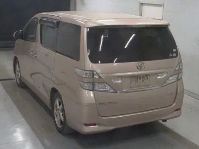 Toyota VELLFIRE  с аукциона в Японии