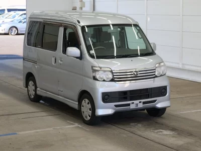 Daihatsu Atrai Wagon  с аукциона в Японии