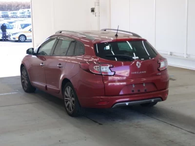 Renault MEGANE  с аукциона в Японии